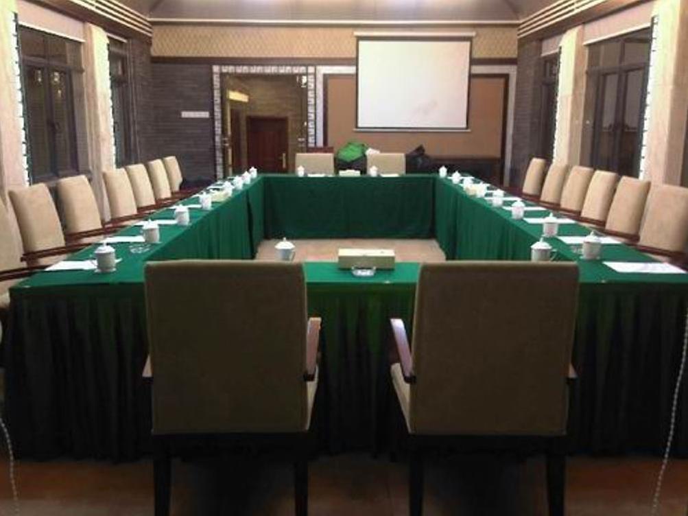 Starway Hotel Silver ג'וחאי מראה חיצוני תמונה