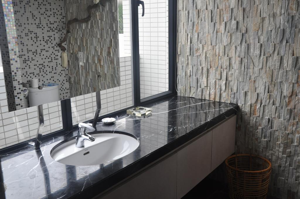 Starway Hotel Silver ג'וחאי מראה חיצוני תמונה