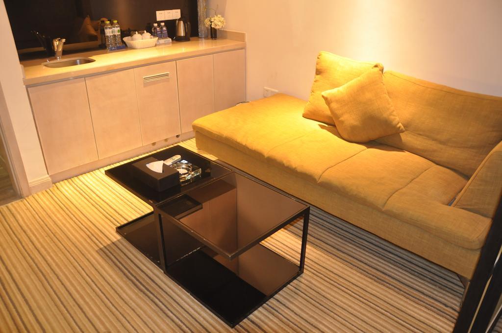 Starway Hotel Silver ג'וחאי מראה חיצוני תמונה
